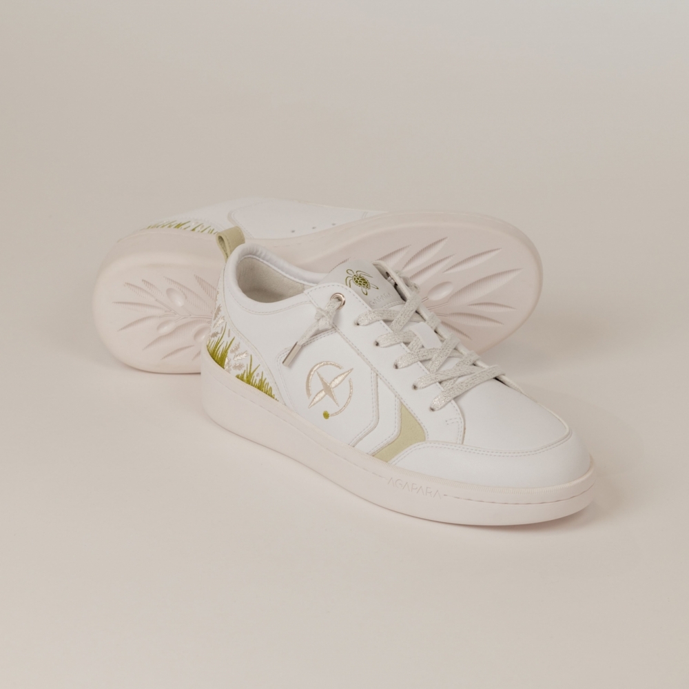 Lace - white & silver Agapara